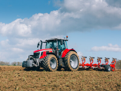 Born to Farm Massey Ferguson