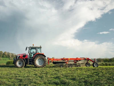 Born to Farm Massey Ferguson