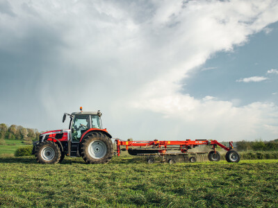 Born to Farm Massey Ferguson