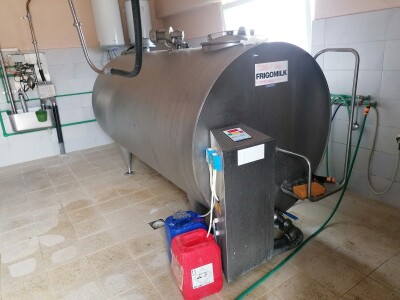 Bosanska farma od milion maraka - krave s nanogicama, domaćin u papučama