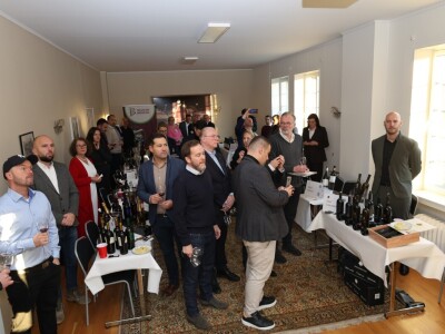 Bosanskohercegovačko vino, sir i med predstavljeni Norvežanima