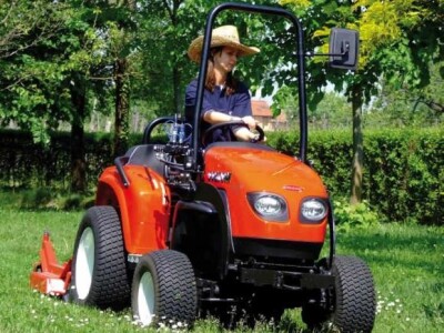 Traktor Goldoni Boxter