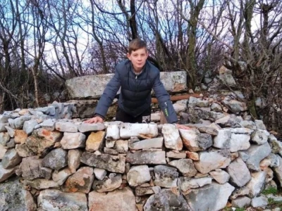 Bože Vukas (12) izumio igru Neradnik