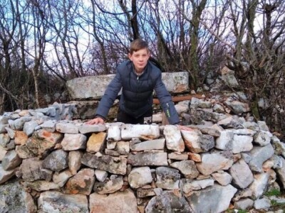 Bože Vukas (12) izumio igru Neradnik