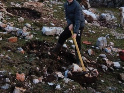 Bože Vukas (12) izumio igru Neradnik