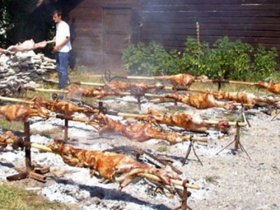 Bračka janjetina s ražnja - vrhunski specijalitet