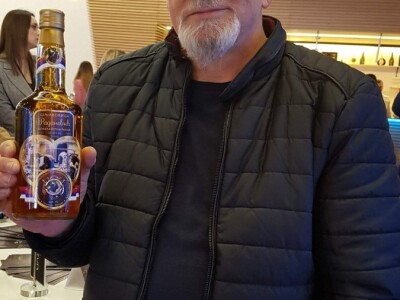 Brane Radanović iz Prijedora nadaleko poznat po svojim rakijama: Šljivovicom protiv gripe