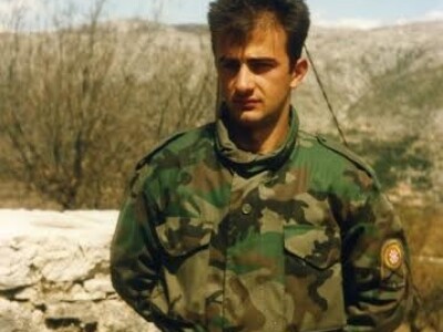 Branitelj HV Željko Tomas, pripadnik 4. Gardijske brigade 3. Imotske bojne na prvoj crti obrane tijekom Domovinskog rata