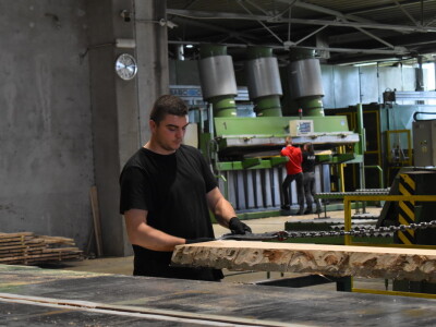 Budući inženjeri drvne tehnologije u tvrtki Spačva i Bjelin