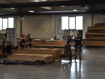 Budući inženjeri drvne tehnologije u tvrtki Spačva i Bjelin