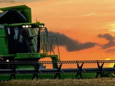 Kombajn John Deere C