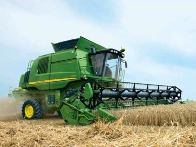 Kombajn John Deere C
