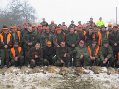 Članovi LU Posavina sa ulovom čagljeva