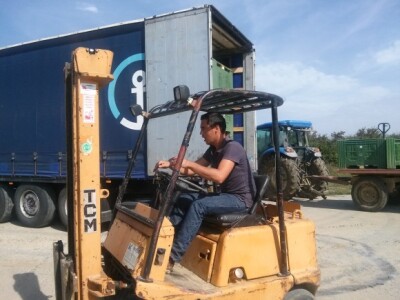 Kad se mora i gazda sjeda za utovarivač