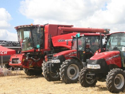 Case 110JX i Case 55C