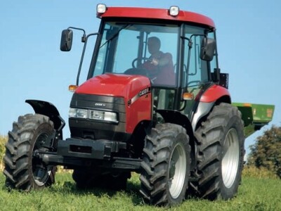 Traktor Case JX