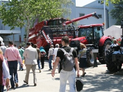 Case mehanizacija na Poljoprivrednom sajmu Novi Sad 2014.
