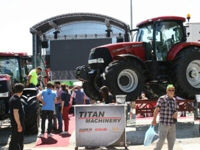 Case na Novosadskom sajmu 2014.