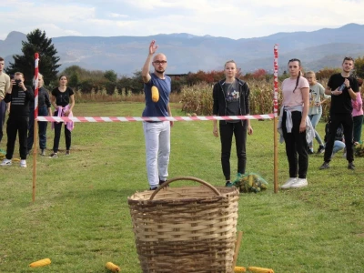 CATCHaCORN 2 - drugo studentsko takmičenje u berbi kukuruza