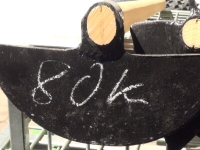 Kovanje motika je zahtjevan posao, no ide dobro