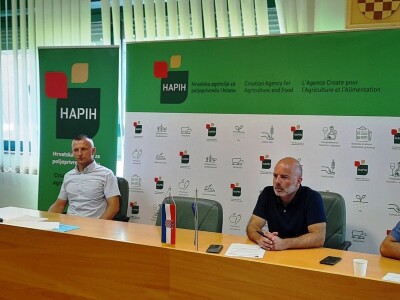 Centar za sjemenarstvo i rasadničarstvo Hrvatske agencije za poljoprivredu i hranu Centar za sjemenarstvo i rasadničarstvo Hrvatske agencije za poljoprivredu i hranu
