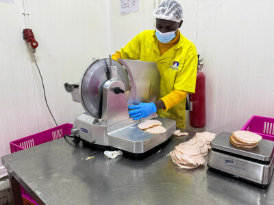 KenChic - Prerada piletine u Keniji