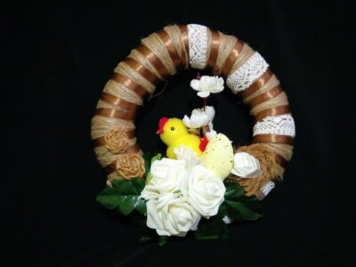 Čila Zorad: Posebno uživa u oblikovanju živih ograda i drveća, a izrađuje i razne vrste cvijetnih aranžmana