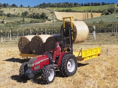 Traktor McCormick C-L