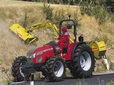 Traktor McCormick C-L