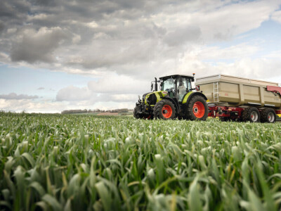 CLAAS ARION 570 CMATIC CLAAS ARION 570 CMATIC