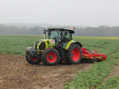 Claas Arion 660 Cmatic