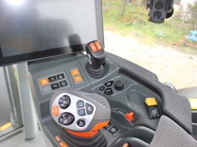 Claas Arion 660 Cmatic