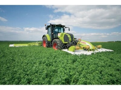 Traktor Claas ARION 600C