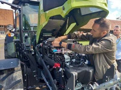 CLAAS Elios 200, Elios 300, Axos 200
