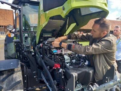 CLAAS Elios 200, Elios 300, Axos 200