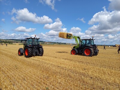 CLAAS Elios 200, Elios 300, Axos 200
