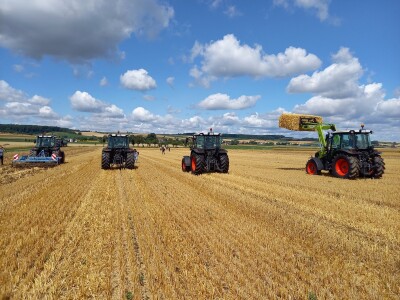 CLAAS Elios 200, Elios 300, Axos 200