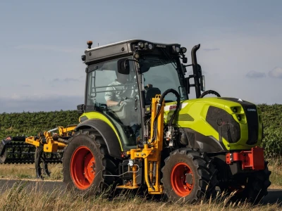 Claas Nexos
