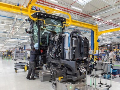 Claas: Otvorenje "Tvornice budućnosti" u Le Mansu Claas: Otvorenje "Tvornice budućnosti" u Le Mansu