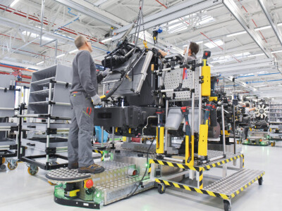 Claas postavlja kamen temeljac za novi multifunkcionalni proizvodni pogon u tvornici traktora u Le Mansu