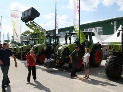 Claas traktori