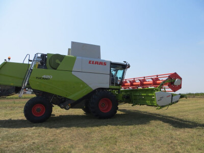 Kombajn Claas Tucano 420