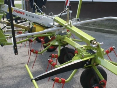 Claas Volto 700