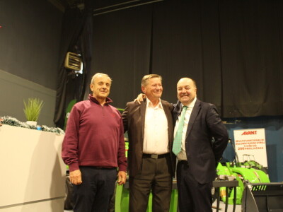 Članovi Udruge prodavatelja poljoprivredne mehanizacije i opreme u RH