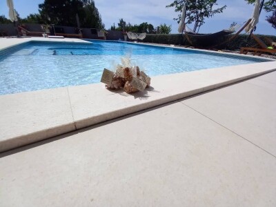 COLIC - TRADE I OPG IVA BULIĆ - Navodnjavani "kraljevi krša" u Korlatu izrastaju u careve