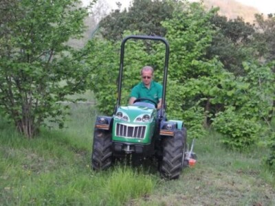 Traktor Ferrari Cromo K30/40 AR/RS