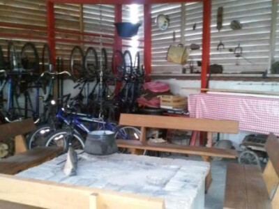 Crvendać je sudjelovanjem u različitim prekograničnim projektima s kojima se apliciralo prema fondovima Europske unije došao do bicikala Crvendać je sudjelovanjem u različitim prekograničnim projektima s kojima se apliciralo prema fondovima Europske unije došao do bicikala