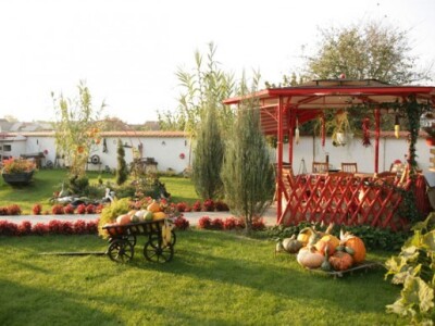 Tijekom ljetnih večeri zavrtit će se kotlić uz vanjsko ognjište Tijekom ljetnih večeri zavrtit će se kotlić uz vanjsko ognjište