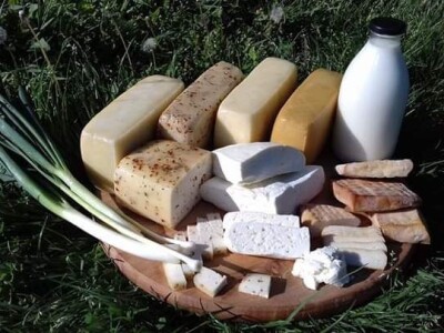 Čuvajući koze pređe dnevno i do 10km