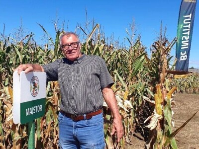 Dan polja BC hibrida kukuruza i suncokreta te sorti soje